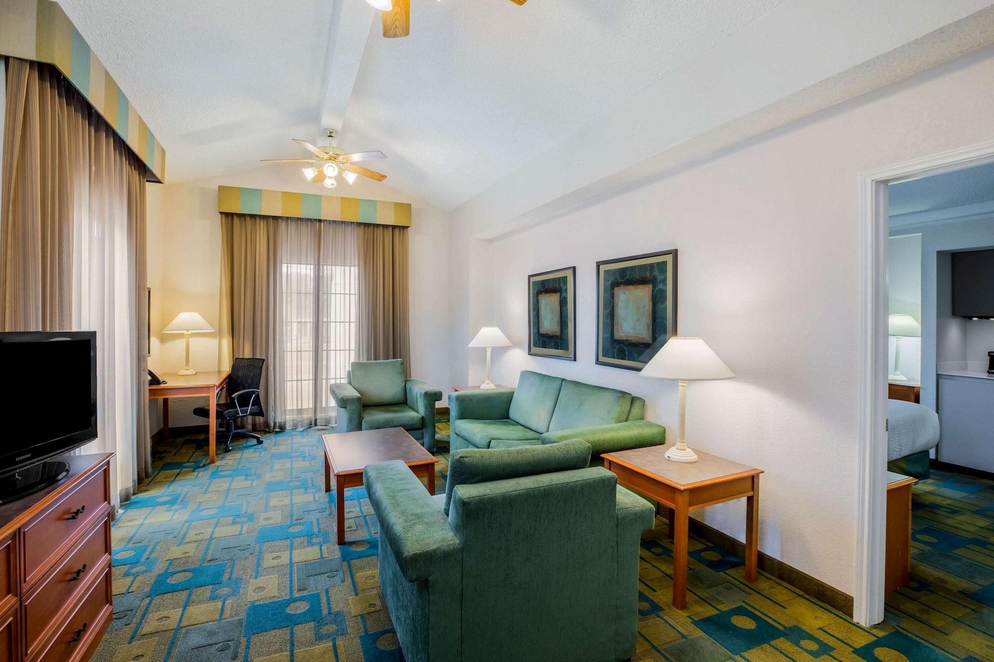 La Quinta By Wyndham Hotel 3*